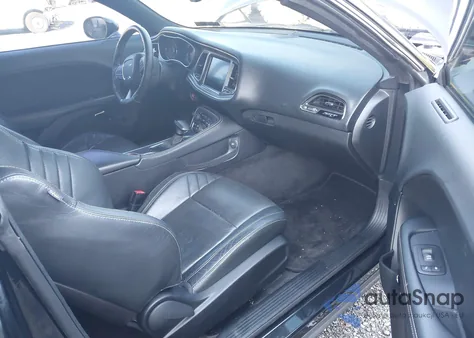 2016 Dodge Challenger z USA, uszkodzony, nr VIN 2C3CDZC91GH308644